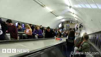 TfL urged to 'do better' after power cut disruption