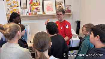 Leerlingen bereiden expo voor: "Met de hulp van kunst aan zorgverbreding doen"