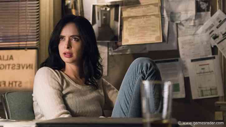 "Can they get her a new f***ing jacket" Marvel fans joke, as Jessica Jones star shares behind the scenes look at her outfit before Daredevil: Born Again season 2 return