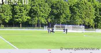 Duivense voetbalclub baalt na nieuwe vernielingen op sportpark van groep met fatbike en krat bier: ‘overal lak aan’