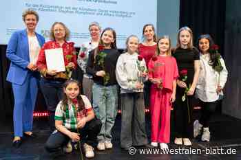 Musical-AG aus Warburg bekommt Landespreis