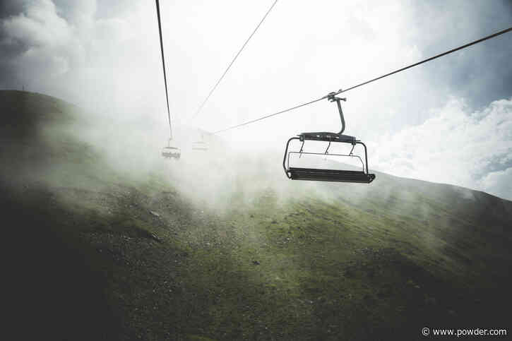 The Ski Season Is Almost Over: Here's How the Internet Copes