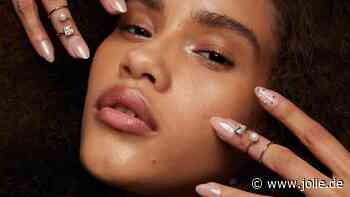 Boho Nails: Diesen Nagel-Trend lieben wir im Sommer