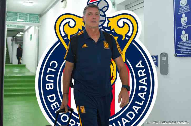 Los técnicos que Chivas descartó para el Apertura 2025