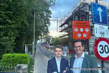 Ingezakte straat kan na twee jaar eindelijk hersteld worden: “Rechter gaat beoordelen wie voor schade moet opdraaien”