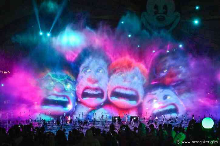 Disneyland’s new ‘World of Color’ tugs at your emotional heartstrings
