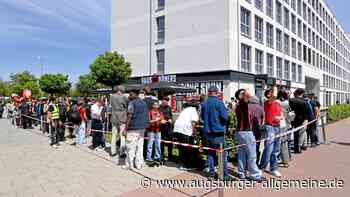Riesen-Ansturm auf 1-Cent-Döner in Augsburg: Dieser Plan steckt hinter solchen Aktionen