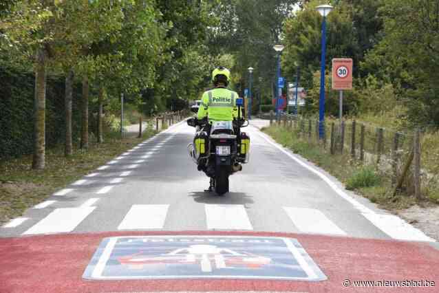 Politie Westkust betrapt 110 hardrijders in enkele uren tijd