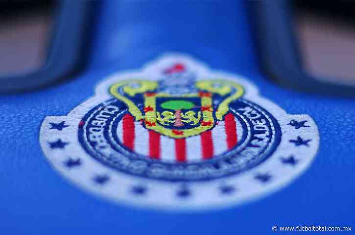 Tras la caída de Torrent, surgen nuevos candidatos para Chivas