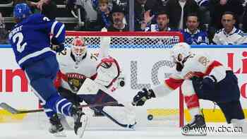 Panthers wallop listless Leafs 6-1 in Game 5 to take 3-2 series lead