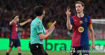LIVE La Liga | Frenkie de Jong en FC Barcelona kampioen bij winst op stadgenoot