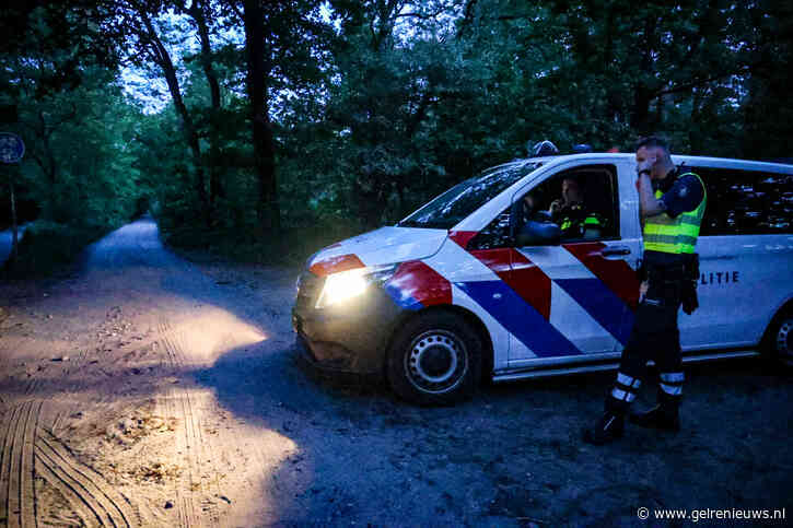 Grote zoektocht naar vermiste vrouw in bosgebied