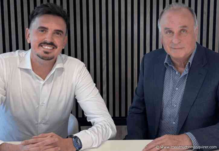 Munnelly founder hands over CEO role to son