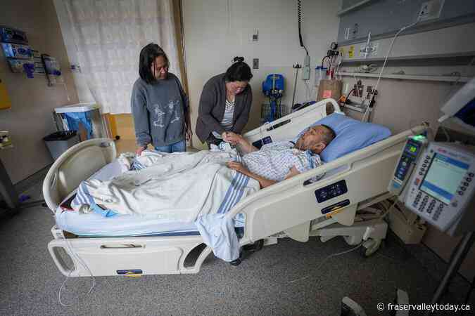 In the news today: SUV attack victim recovering, Ontario to spend now, balance later