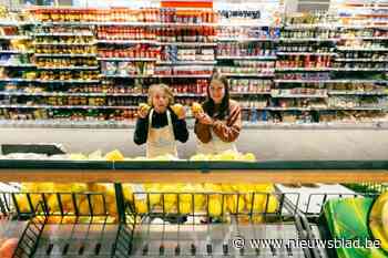 Elfjarige Truiense leerlingen nemen (voor eventjes) Albert Heijn over: “Binnen vijf jaar kom ik solliciteren”