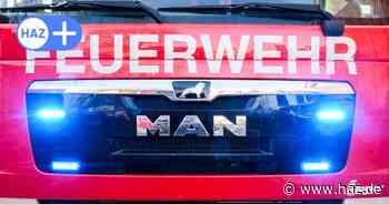 Hannover-Badenstedt: Feuerwehr rettet fünfköpfige Familie mit Leitern aus brennender Wohnung