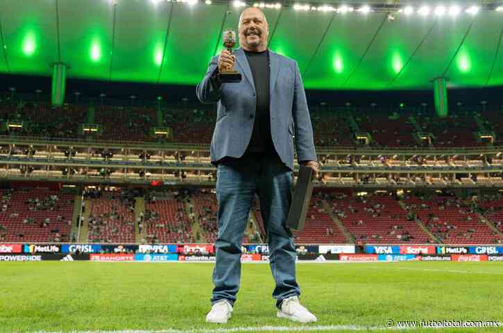 Perro Bermúdez, el acuerdo con Televisa que le impide narrar