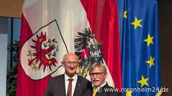 „Sag niemals nie“: Adler-Orden für Rimstinger Arzt Bernhard Schneller - genau wie für 007-Bond-Star