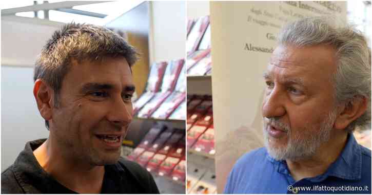 Di Battista dialoga con Odifreddi al Salone del libro di Torino: “I leader ai funerali di Papa Francesco? Un branco di ipocriti”