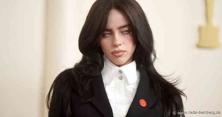 «Das ist KI!» – Eilish wehrt sich gegen gefälschte Fotos