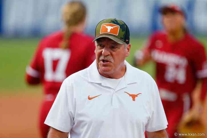 Mike White channels Longhorns legend Augie Garrido with motivational speech ahead of NCAA tournament