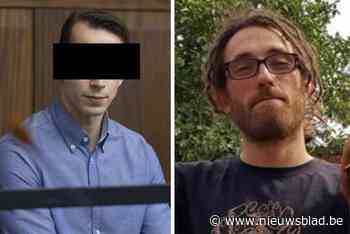 ASSISEN. Gamefanaat steekt Leander (32) op straat dood, maar heeft nog steeds geen zinnige uitleg waarom