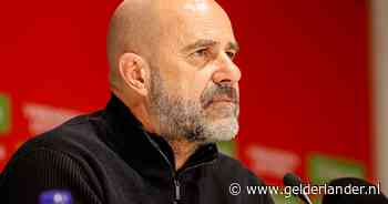 LIVE | PSV-coach Peter Bosz blikt vooruit op kampioensduel met Sparta