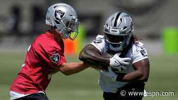 Tiering 25 rookie running backs by expected role: Lead backs, committee options and depth backups