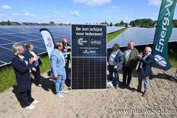 Eerste zonnepark op grond woonmaatschappij ingehuldigd: “Alle terechte klachten proberen op te lossen”