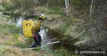 Crews keep battling deadly, out-of-control wildfires in eastern Manitoba