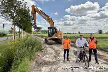 Werken aan nieuw fietspad langs Moerkerkse Steenweg gestart