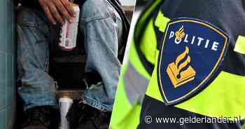 Bewoner opent deur niet, dan komt agent onvoorstel­ba­re stank tegemoet: ‘Zo extreem maak ik niet vaak mee’