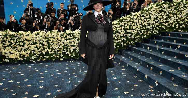 Rihanna singt für die Schlümpfe neuen Song