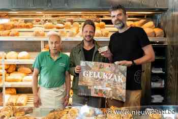 Jan (51) wint gouden ticket en mag levenslang gratis naar het museum: “Ik ging al elke maand langs”