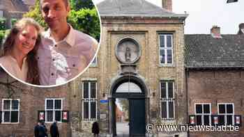 Poortgebouw Begijnhof heropent als bed and breakfast en yogastudio: "Het past supermooi bij de leefwijze van de begijntjes”