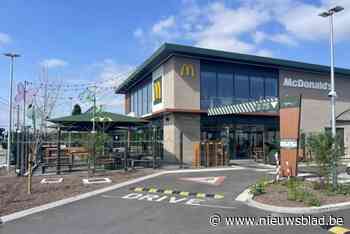 McDonald’s Kuurne en Ingelmunster maken plek voor geboortekaartjes aan speciale ‘babymuur’