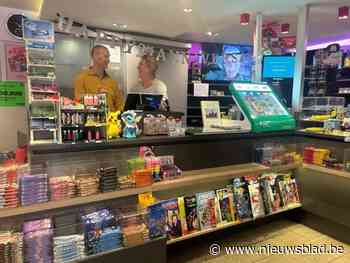 Krantenwinkels sterven uit? Deze familie heeft nu zelfs drie dagbladhandels: “Jammer dat ik maar twee kinderen heb”