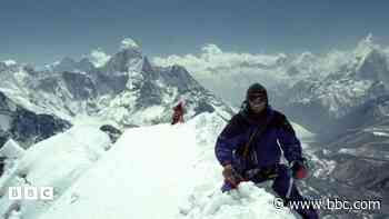 Caradoc Jones: 30 mlynedd ers i Gymro ddringo Everest