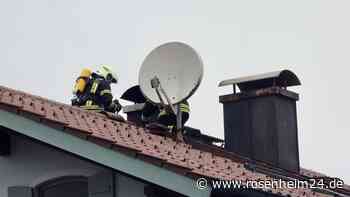 Rauch über dem Meisenweg löst Feuerwehreinsatz in Prien aus