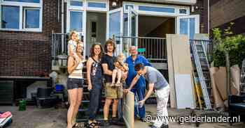 Deze familie wil niks liever dan statushouders opvangen, daarom transformeren ze hun zolder tot opvanglocatie