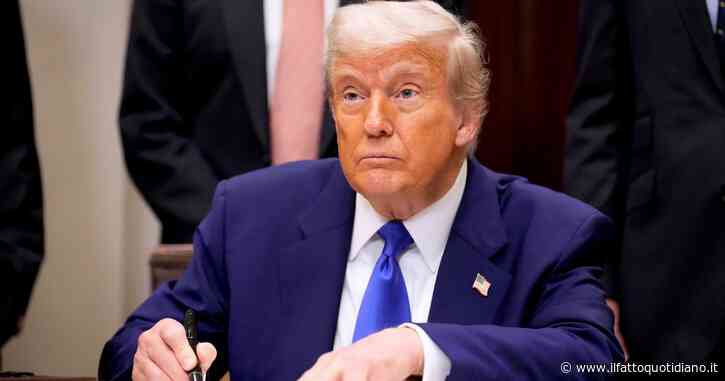 Stati Uniti declassati da Moody’s per il livello del debito pubblico. Cottarelli: “Non meritano più la tripla A”