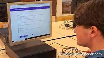 NU+ | Deze zeventiger is blij met AI-examentrainer: 'Onderwijs stond lang stil'