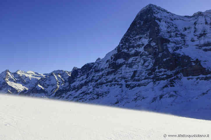 Valanga in Svizzera, travolte diverse persone sull’Eiger. La polizia: “Tutti salvi”