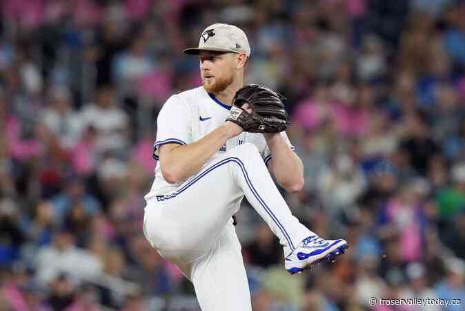 Ernie Clement hits walk-off single, Toronto Blue Jays beat Detroit Tigers 2-1