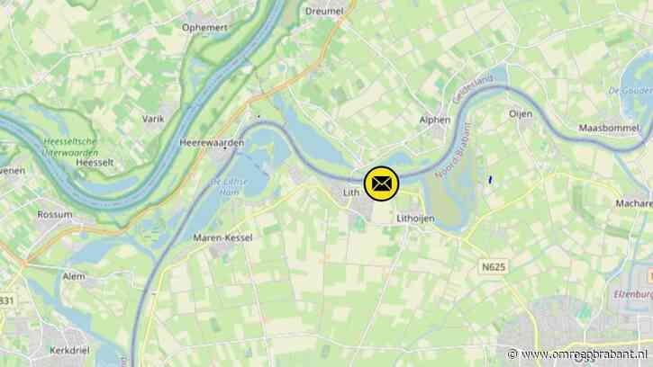 Persoon in water terechtgekomen: scheepvaartverkeer stilgelegd