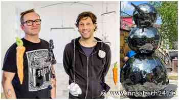 Schneemann? Disco-Kugel? Das steckt hinter der coolen Aktion der „Rebellen“ in Wasserburg