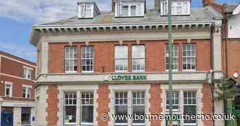 Popular cocktail bar gets permission to open