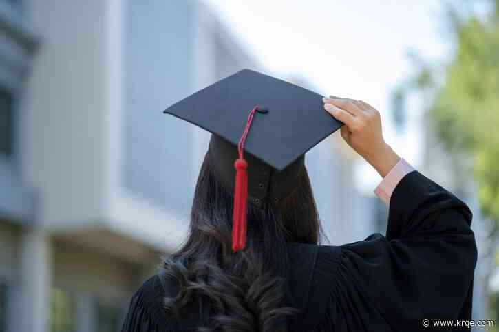ACLU sues Nevada school district over graduation regalia policy
