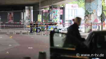 Fahndung nach Täter läuft: Mehrere Verletzte nach Angriff vor Bielefelder Bar
