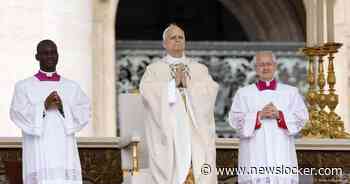 Paus Leo XIV zichtbaar geraakt tijdens inauguratie met honderdduizenden gelovigen en 150 delegaties, felicitaties van Dick Schoof en koningin Máxima